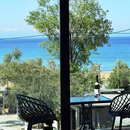 Katrin Luxury 尼亚·蒙达尼亚